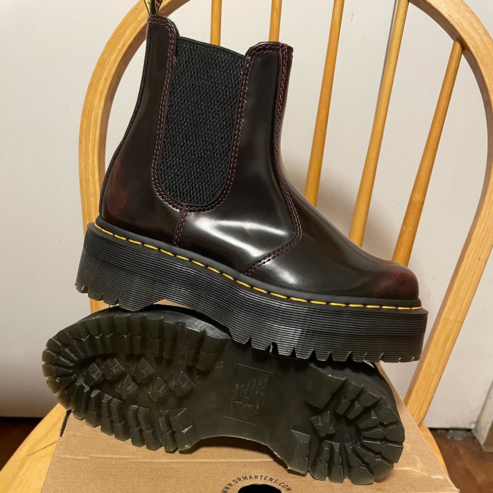 Dr marten 2976 quad cherry red